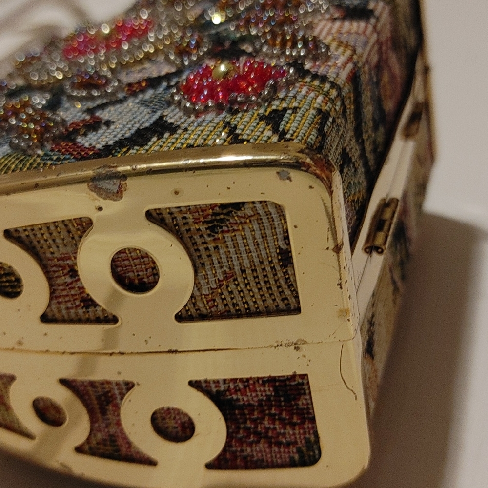 Tiny Hand Bag - image 8